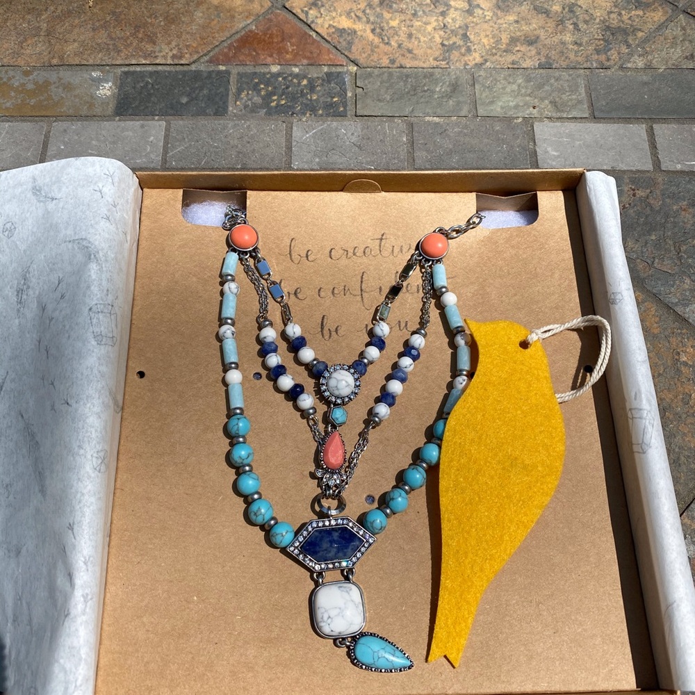Chloe+Isabel Turkish Delight Necklace & Earrings Set